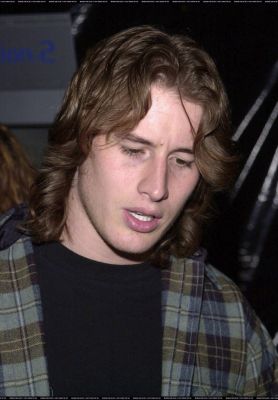 Click to view full size image
==============
upn09.jpg upn09.jpg