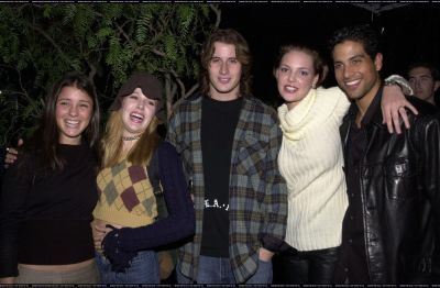Click to view full size image
==============
upn46.jpg upn46.jpg