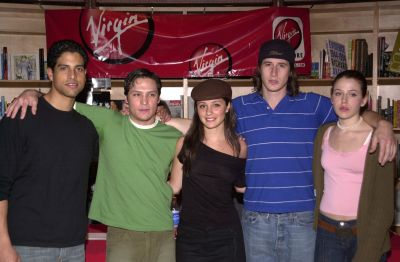 Click to view full size image
==============
virgin16.jpg virgin16.jpg