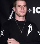Filename=mtv25.jpg
Filesize=100KiB
Dimensions=800x1220
Date added=Oct 07, 2017 mtv25.jpg
