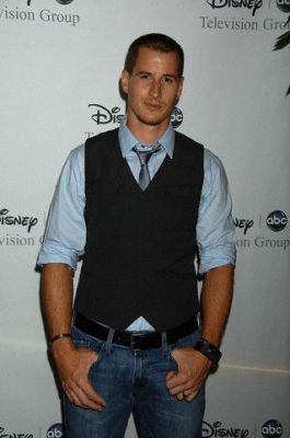 Click to view full size image
==============
bfdisney011.jpg bfdisney011.jpg