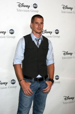 Click to view full size image
==============
bfdisney021.jpg bfdisney021.jpg