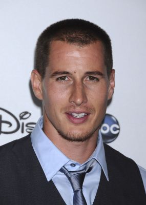 Click to view full size image
==============
BFDisney000.jpg BFDisney000.jpg