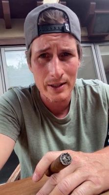 igtv82821_001_0517.jpeg