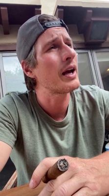 igtv82821_001_0518.jpeg