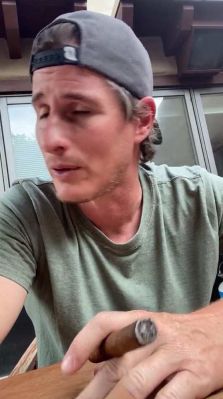 igtv82821_001_0534.jpeg
