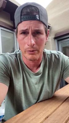 igtv82821_001_0781.jpeg