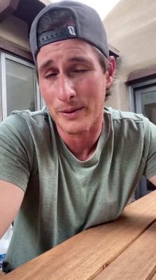 igtv82821_001_0788.jpeg