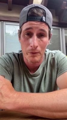 igtv82821_001_0881.jpeg