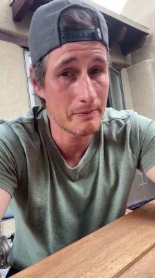 igtv82821_001_1211.jpeg