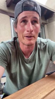 igtv82821_001_1217.jpeg