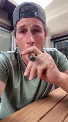 igtv82821_001_1518.jpeg