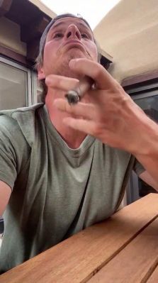 igtv82821_001_1541.jpeg
