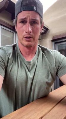 igtv82821_001_1569.jpeg