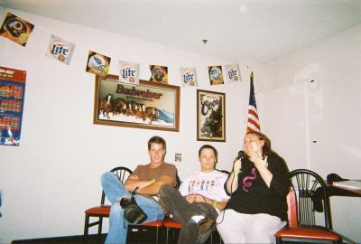 f2b75537.jpg
